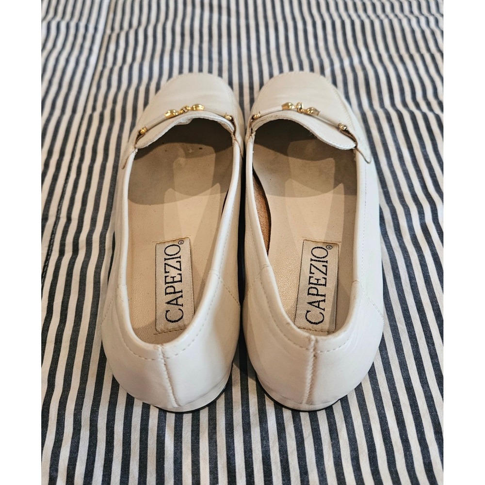 Capezio Women's Cream Leather Loafers Gold Bit Detail Size 8M Brazil‎ Vintage - Picture 4 of 6
